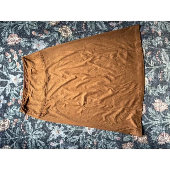 Women's NorthStyle Skirt, Brown, Size M - Picture 1 of 2